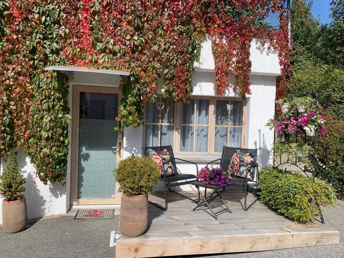 Apartamento Chasa Bazzi Scuol Exterior foto
